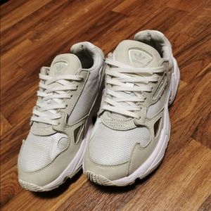 Adidas Falcon Triple white